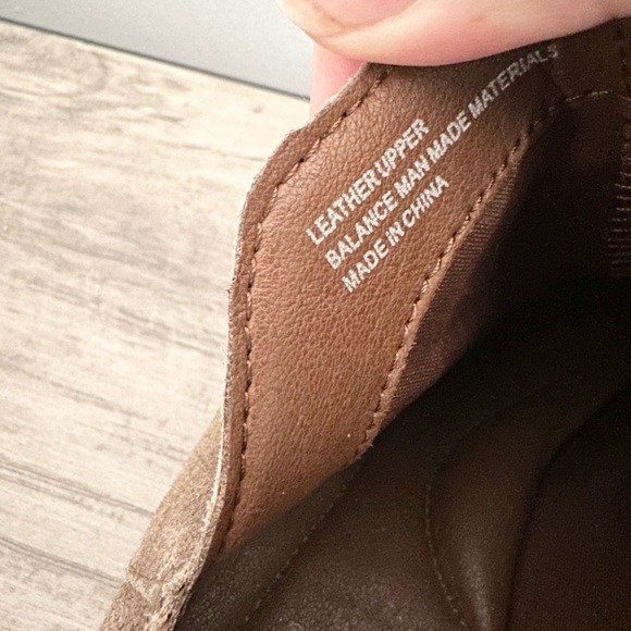 Born Kerri Women's Size 7.5 Shoes Brown Leather Zip Up Comfort Career Ankle Boot - Picture 6 of 7